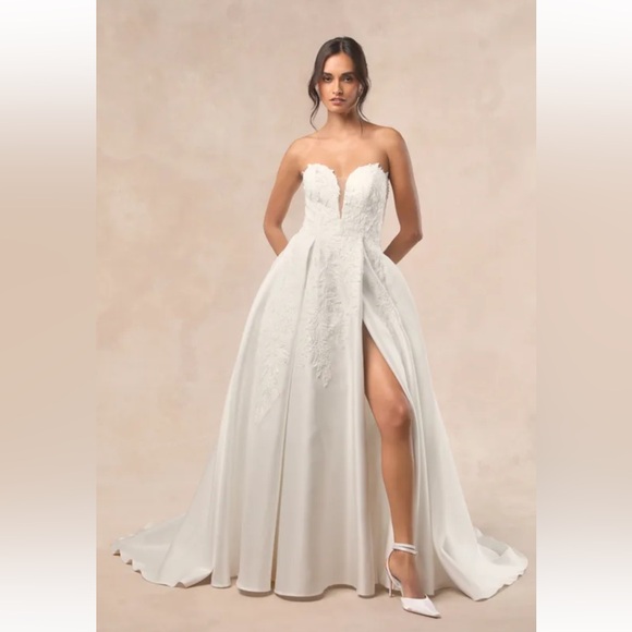 Lulus Dresses & Skirts - NWT Lulus Now and Always White Beaded Embroidered Strapless Gown